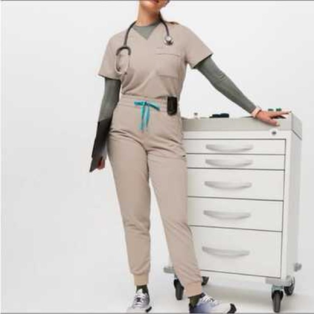Figs Boulder Scrub Set